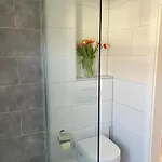 Modernes Mit 2 Schlafzimmern 2 Baedern Nahe Bodensee & Bregenzerwald