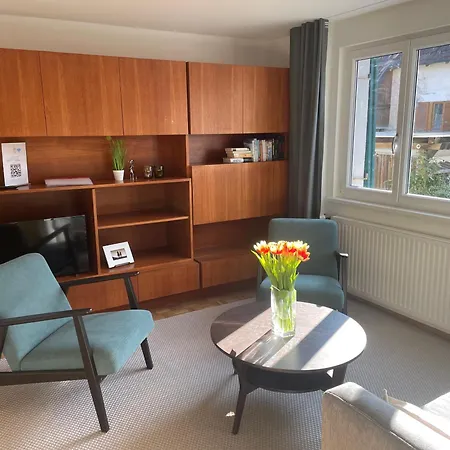 Modernes Mit 2 Schlafzimmern 2 Baedern Nahe Bodensee & Bregenzerwald Lägenhet Dornbirn