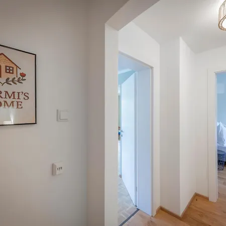 Apartment Modernes Mit 2 Schlafzimmern 2 Bädern Nahe Bodensee&bregenzerwald *