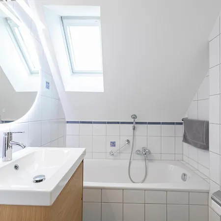 Modernes Mit 2 Schlafzimmern 2 Bädern Nahe Bodensee&bregenzerwald Apartment