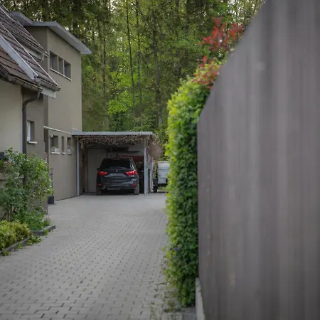 Modernes Mit 2 Schlafzimmern 2 Baedern Nahe Bodensee & Bregenzerwald *